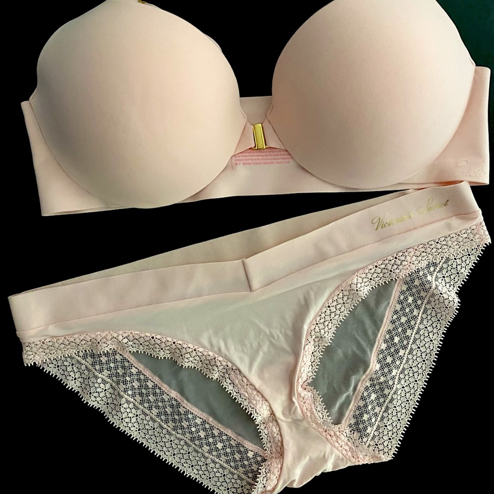 Victoria’s Secret Set